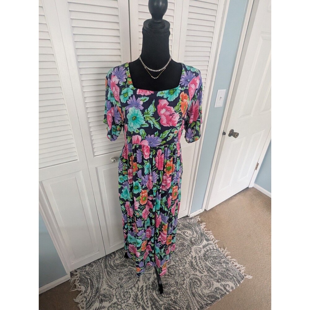 Vtg Diane von Furstenberg Women's M Color Authority Floral Colorful Maxi Dress